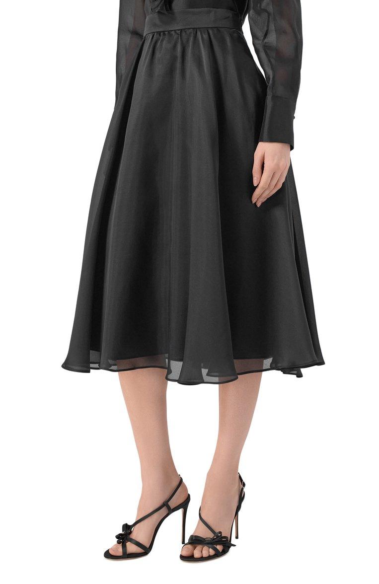 https://st-cdn.tsum.com/sig/ab9f7f686920295d2c0f0060423a9ccb/width/763/i/44/86/a2/3b/d1a566a9-562b-4eee-a14a-8c658bb212be.jpg