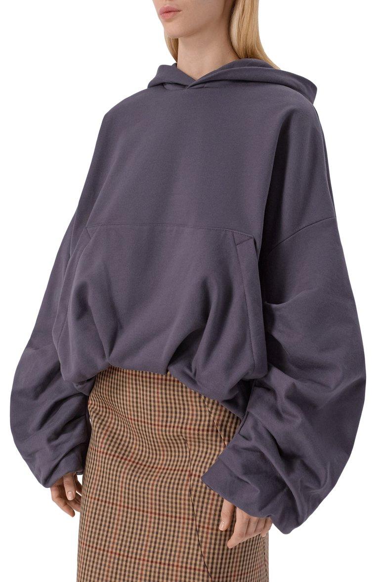 https://st-cdn.tsum.com/sig/b866c5d8a73fbb4f81a3ea5286dbcdbe/width/763/i/f7/e0/2c/51/c286d6be-93d6-11f0-b80d-b4969139ea48.jpg