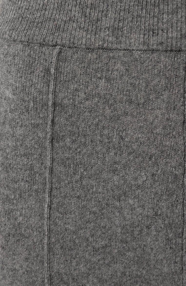 https://st-cdn.tsum.com/sig/b93968444a7196ff3c529355660430d7/width/763/i/0d/d2/32/57/0dd23257-ab3d-3ea8-832a-698c1df739e5.jpg
