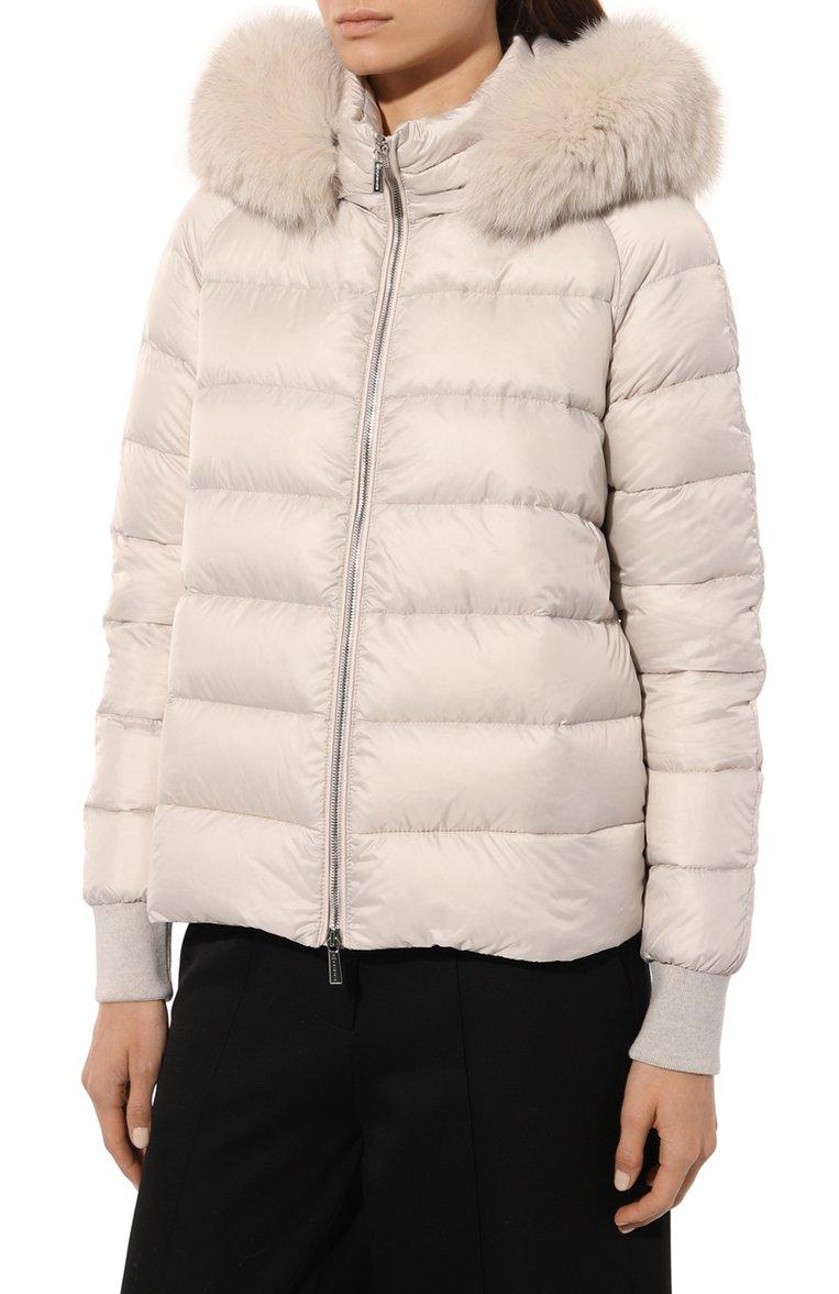 https://st-cdn.tsum.com/sig/b9816c2985f0ca020378c790fc9f109a/width/763/i/d1/6d/b0/21/598d4c81-63d7-4738-8dce-f0ff725eba5b.jpg
