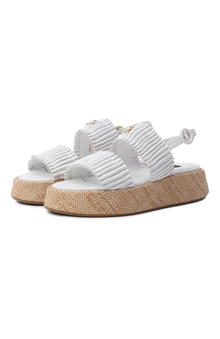 https://st-cdn.tsum.com/sig/ba5bd00e20b976acdf3e750c6abb17b3/width/763/i/d2/d1/5f/b6/51d93800-db72-4a6c-bdda-424a0bbc82bd.jpg