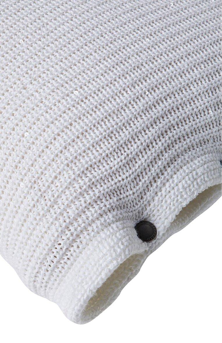 https://st-cdn.tsum.com/sig/bab817c51c4e777400f14ba00f4114e3/width/763/i/aa/79/64/0b/aa79640b-86ee-33fd-a30d-d3b54827f096.jpg