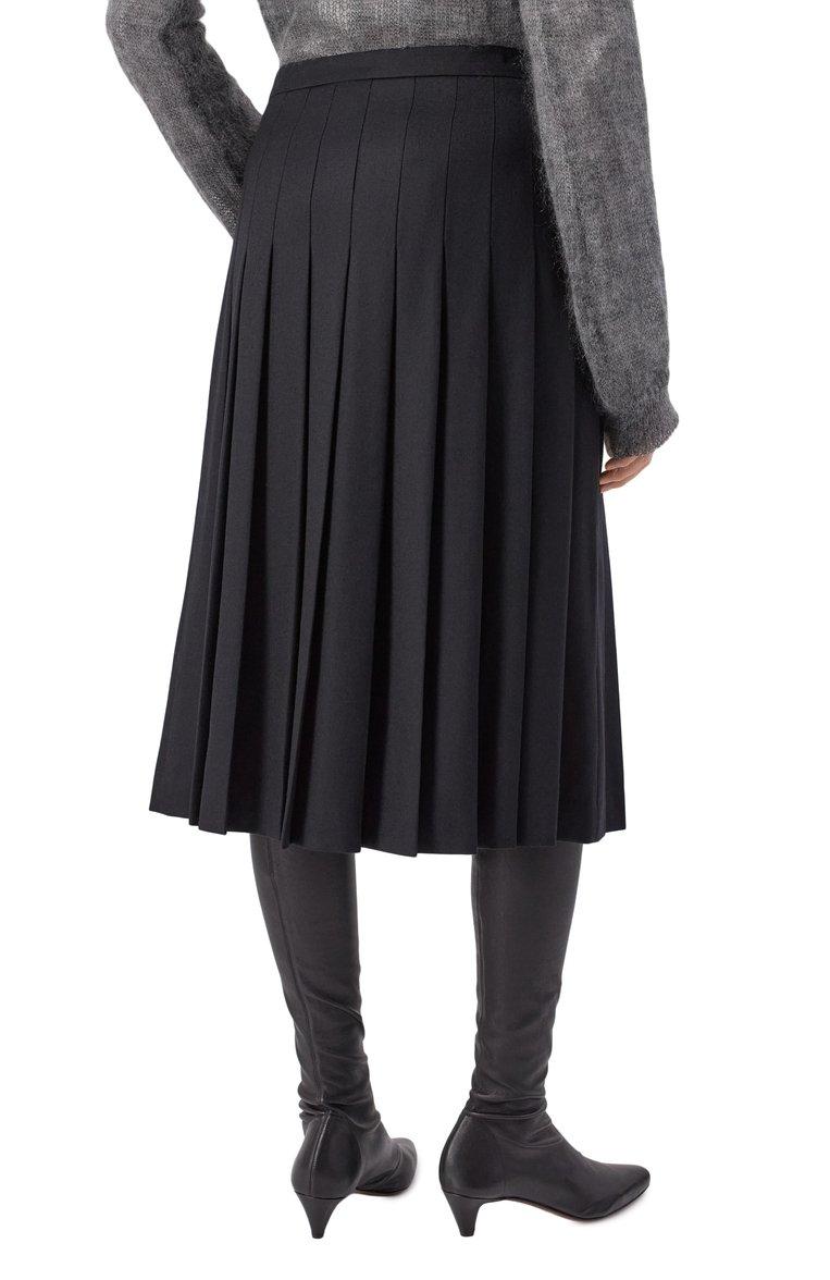 https://st-cdn.tsum.com/sig/bb079dd7d0b69ce1f69a9e4cbd7b8ec6/width/763/i/b8/3b/59/92/fc671c38-ac18-11f0-b80d-b4969139ea48.jpg