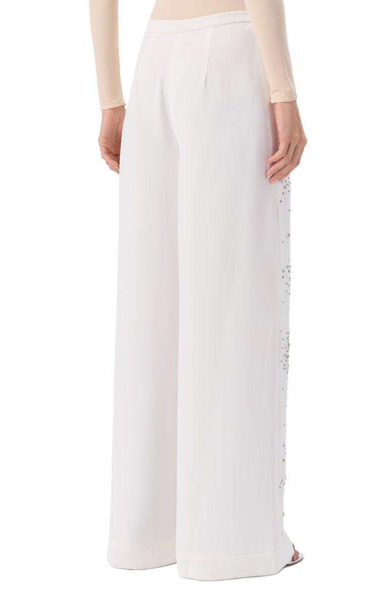 https://st-cdn.tsum.com/sig/bd71edc5d790abea121c4a842cdfaf2d/width/763/i/f7/9e/db/ca/7b86b728-917c-11f0-b80d-b4969139ea48.jpg