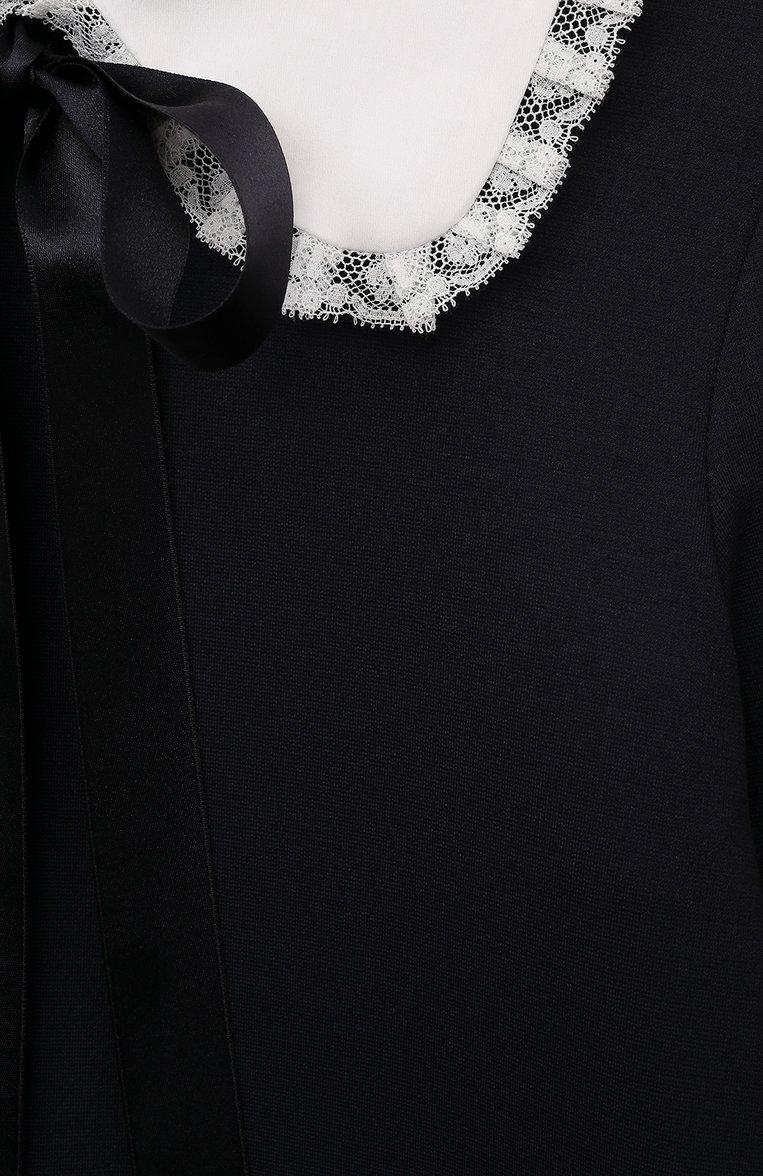https://st-cdn.tsum.com/sig/bf769288a2da31889facab7138a1851d/width/763/i/ae/e6/e2/c2/19dd72a1-c65d-4152-b706-682f427849ac.jpg