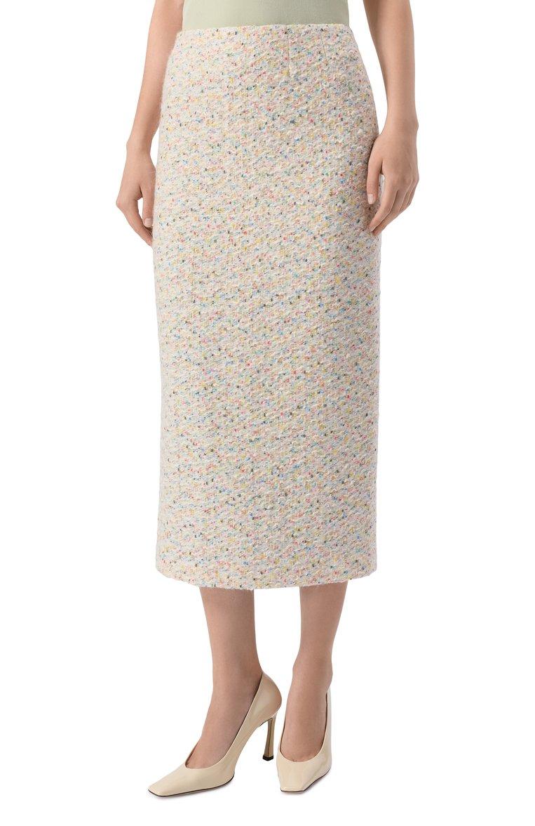 https://st-cdn.tsum.com/sig/c207c8f33b76d9c08994776e57c5982e/width/763/i/38/9c/ca/89/db63bcc9-96ec-11f0-b80d-b4969139ea48.jpg
