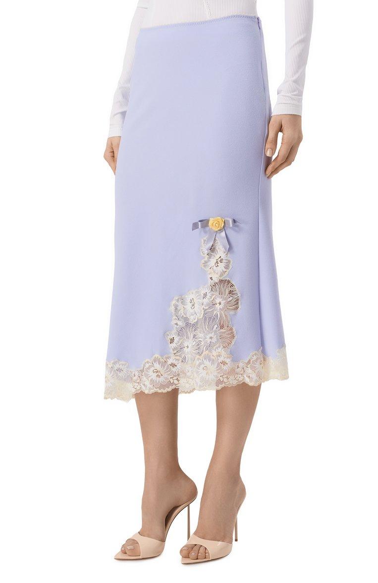 https://st-cdn.tsum.com/sig/c337fe5d90d893459db075b306421a9d/width/763/i/c4/bb/51/ac/68a11f51-0a31-4aec-a19c-90ce4baa845d.jpg