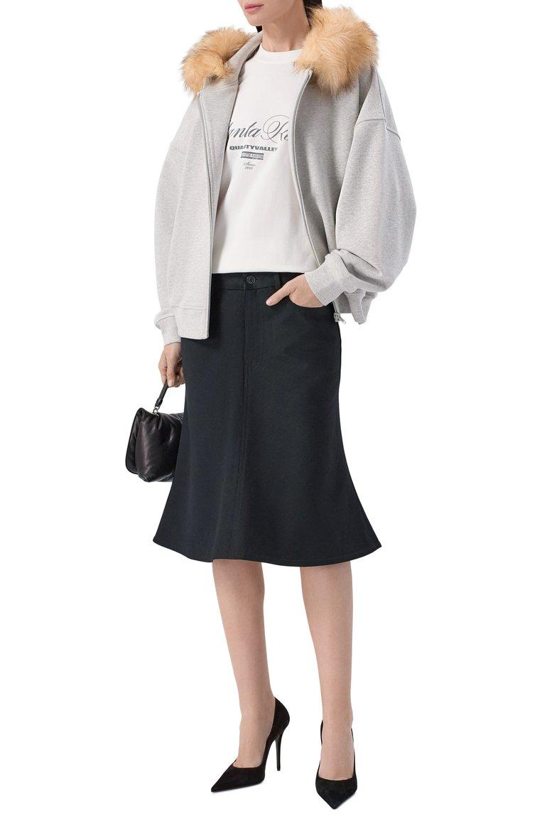 https://st-cdn.tsum.com/sig/c4b4105e054f6d45f22105a82f34d9bf/width/763/i/41/fe/40/c8/8f4d3a8a-d725-486c-9a24-f371c7540548.jpg