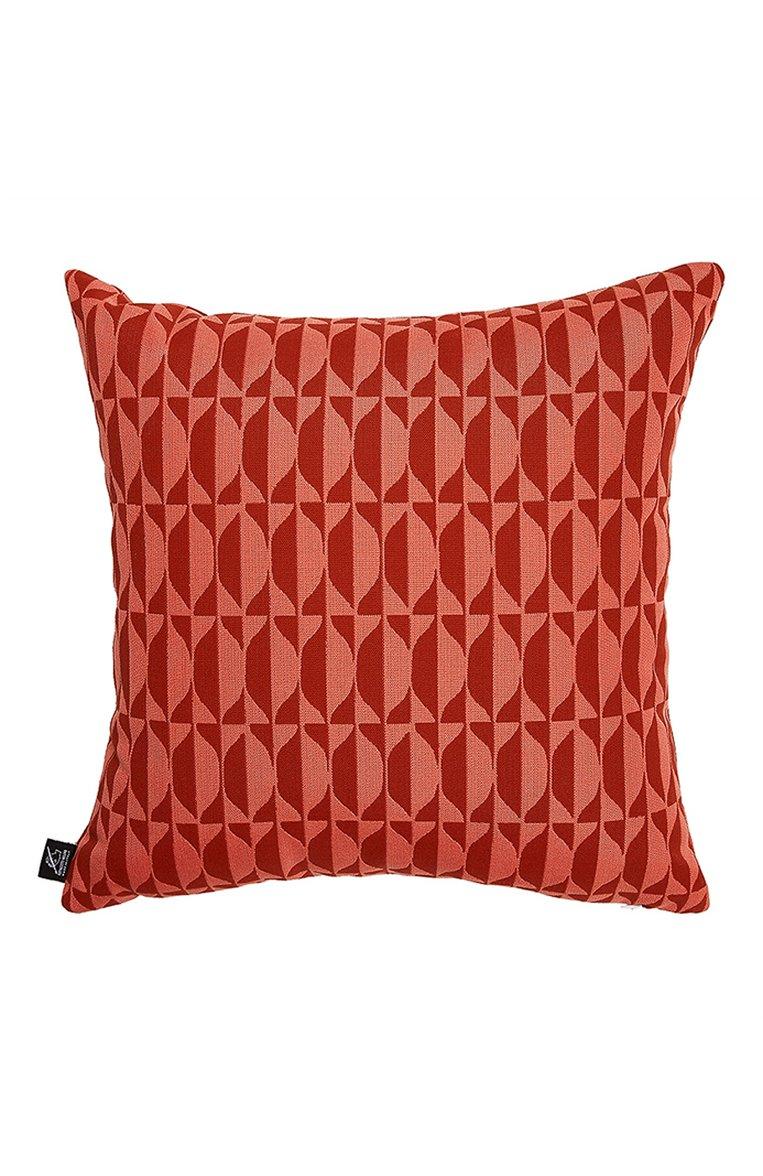 https://st-cdn.tsum.com/sig/c5a241a9a77bec876bbd6eb42a2282ba/width/763/i/00/82/6d/70/00826d70-4e8f-3824-a28e-0b8335661d09.jpg