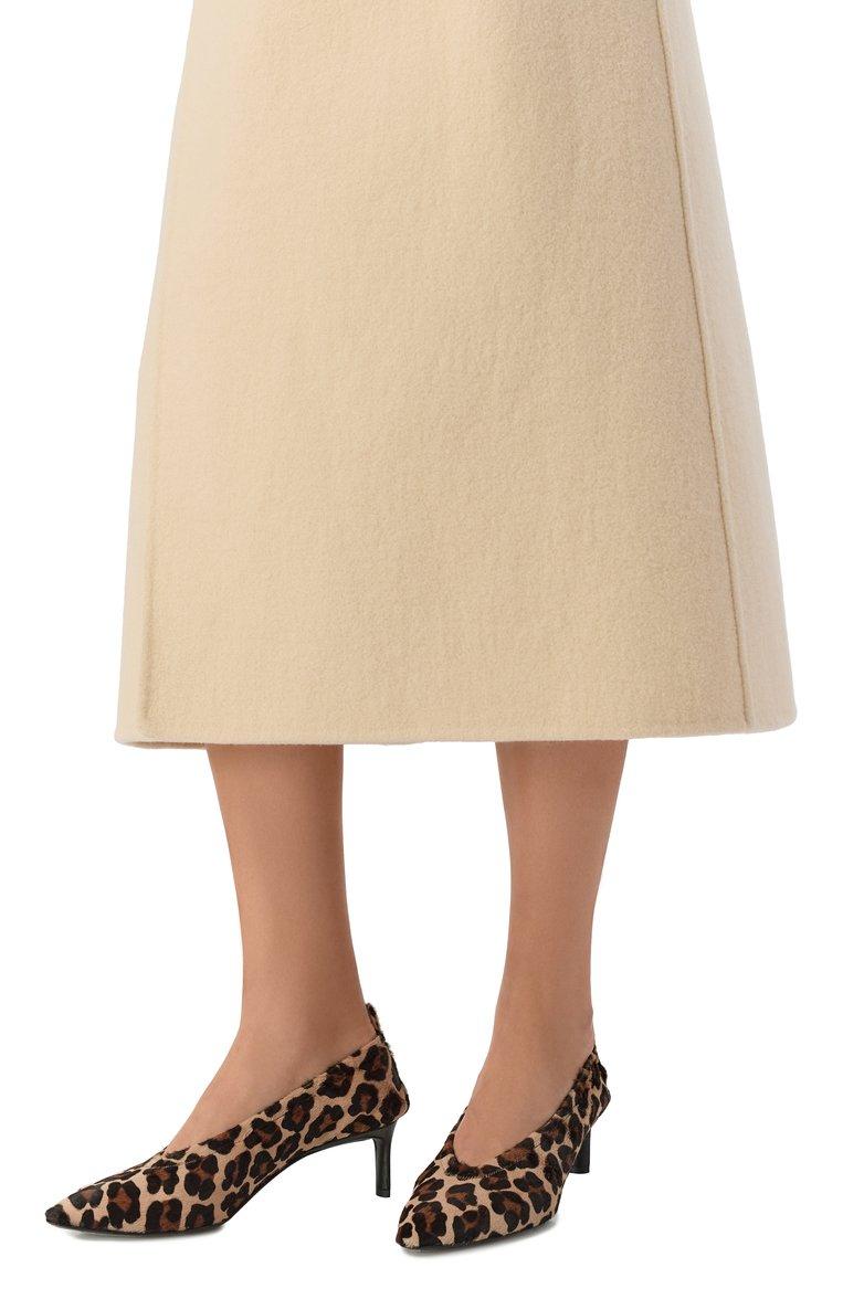 https://st-cdn.tsum.com/sig/c93647e8406f7a92a6f98992e12744d7/width/763/i/4d/40/ec/20/5cb233c2-c224-11f0-b80d-b4969139ea48.jpg