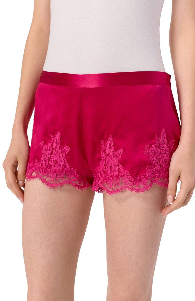 https://st-cdn.tsum.com/sig/ccc2ae87b0db0d40ce437aaac76abd25/width/763/i/e1/bd/83/5d/3a19ba42-8025-11f0-b80d-b4969139ea48.jpg