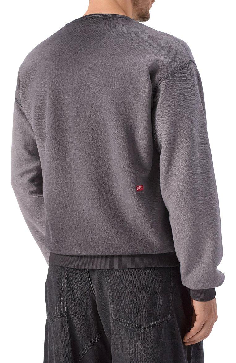 https://st-cdn.tsum.com/sig/d2c73571363a67bdf342dcd4578ee278/width/763/i/13/98/20/f9/b7cf56ac-9b15-4721-bd4d-f91e91e1287d.jpg