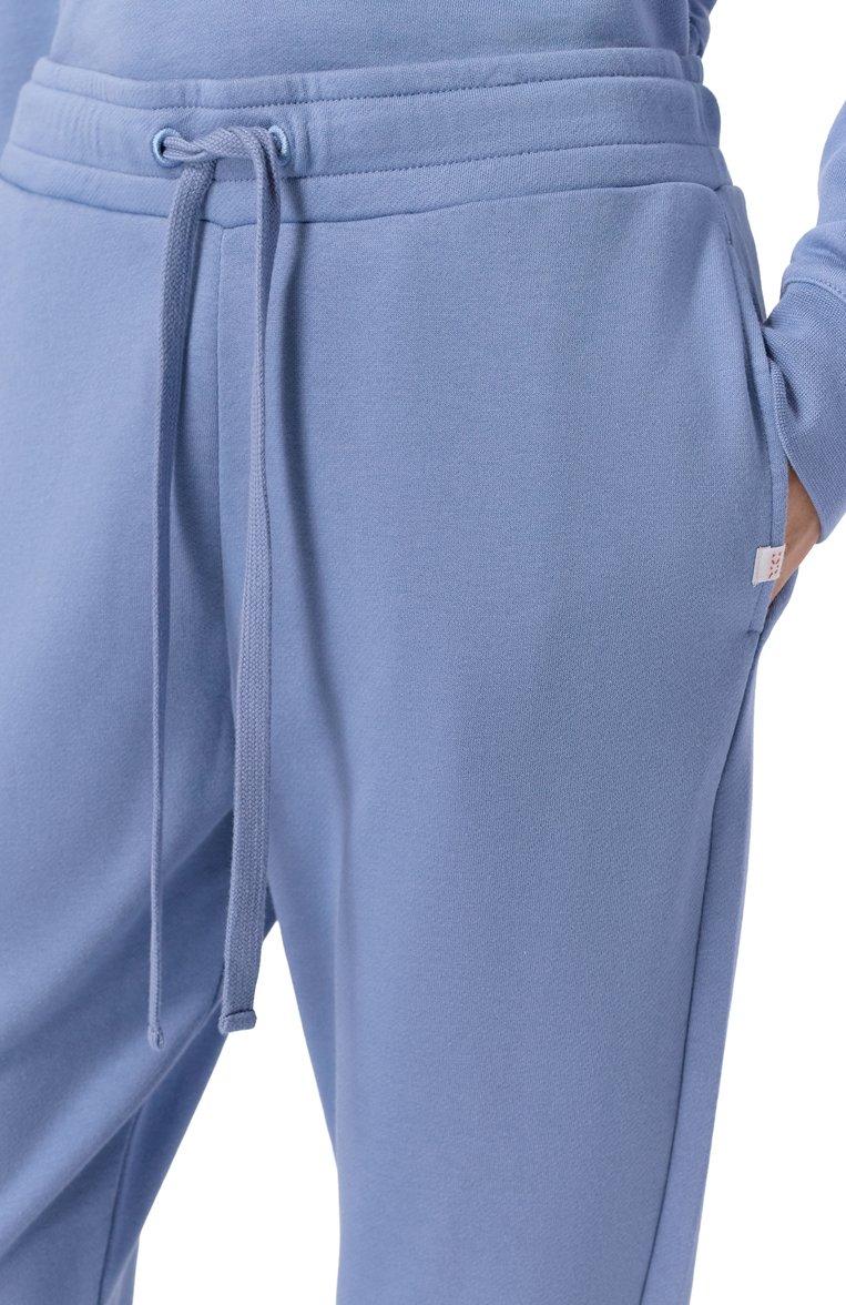 https://st-cdn.tsum.com/sig/d2d9d82a543b1452b6d164ebd80a3da2/width/763/i/33/85/8d/69/68e84914-d8f3-11f0-b80d-b4969139ea48.jpg