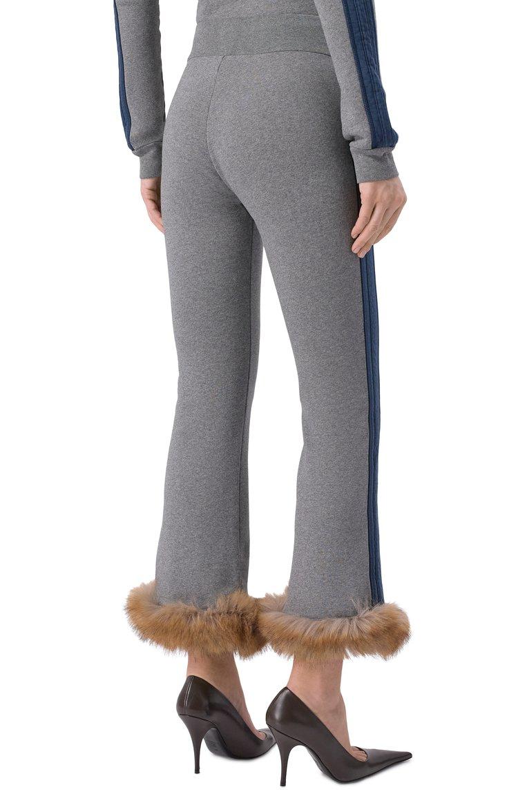 https://st-cdn.tsum.com/sig/d4a4e5dc209ba1435a73639122a56d22/width/763/i/e6/88/04/0e/40de1260-2072-11f1-b80d-b4969139ea48.jpg