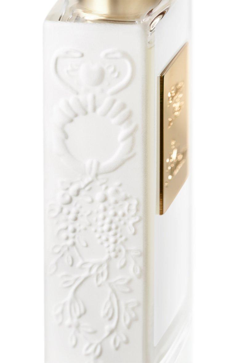 https://st-cdn.tsum.com/sig/d7a42eb2a3e829e56420bea0256bd1c8/width/763/i/31/9a/4d/17/319a4d17-aaa1-4b26-af85-d651df1aafcd.jpg