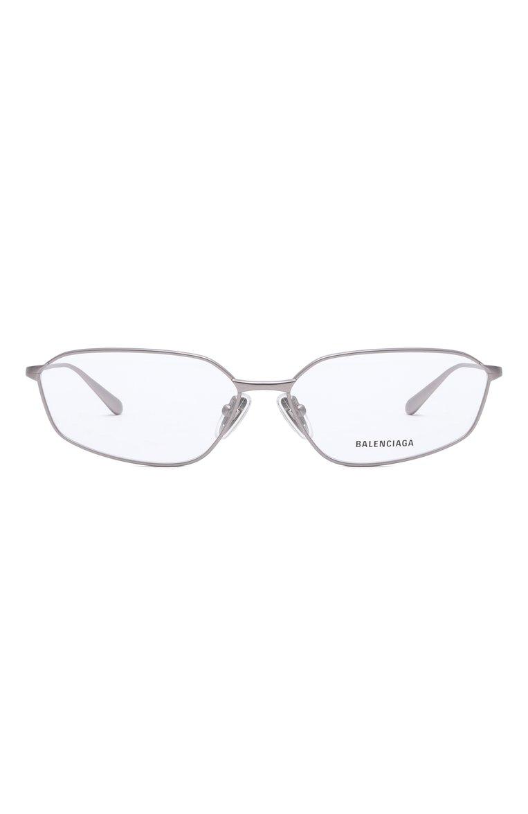 https://st-cdn.tsum.com/sig/d87e6038ab292eec1b4e5bd28066241f/width/763/i/85/e4/10/77/261f7c90-3287-4d10-820c-b6a019de9755.jpg