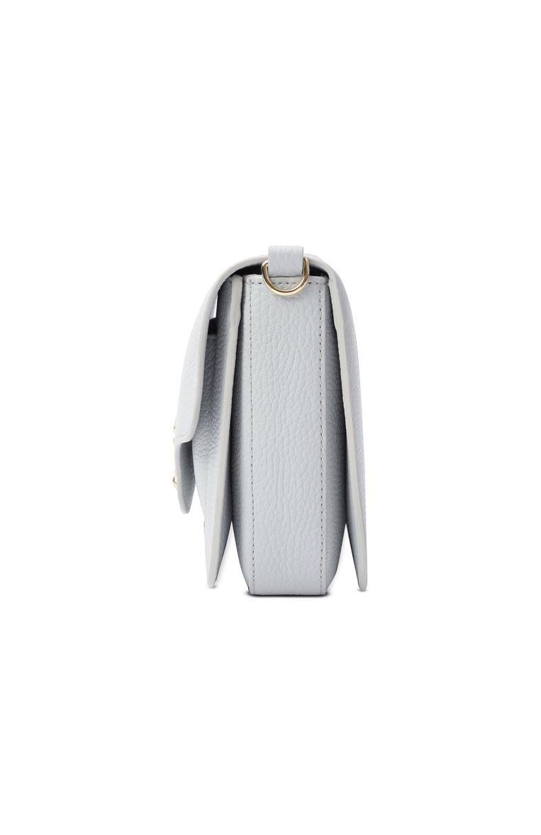 https://st-cdn.tsum.com/sig/d90cad29ba771d5a1ebcdccf09f8ac1c/width/763/i/2f/4d/f5/ad/f18cdd86-7dcb-11f0-b80d-b4969139ea48.jpg