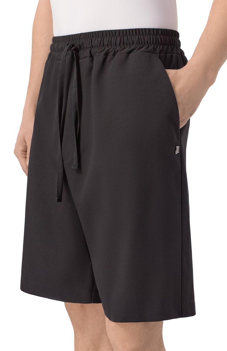 https://st-cdn.tsum.com/sig/dda80180f70ef58af8f594ea28ab13e0/width/763/i/39/b3/6d/02/f0d14839-8c39-4d50-b041-c052bcb6906f.jpg