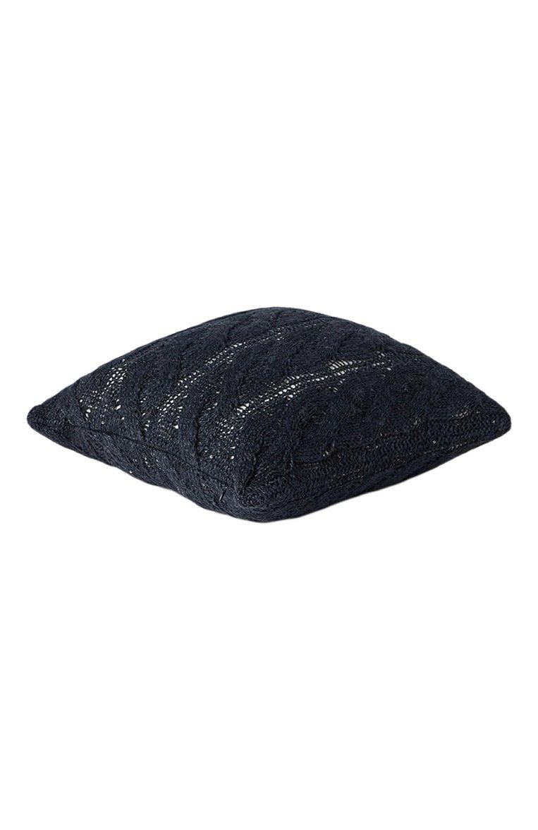 https://st-cdn.tsum.com/sig/e4539fb9d7c25bce894ff3fad465ac29/width/763/i/f0/04/c7/f4/463e1efa-71ce-4ae7-b6d2-51d59afec35f.jpg