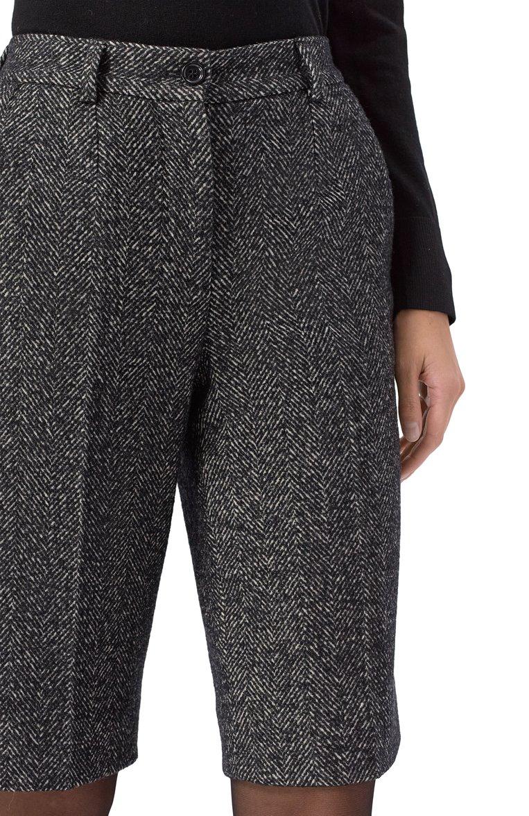https://st-cdn.tsum.com/sig/e49ab91978fd35655d5bb210197a6232/width/763/i/32/06/77/a2/3d58109c-7c38-11f0-b80d-b4969139ea48.jpg