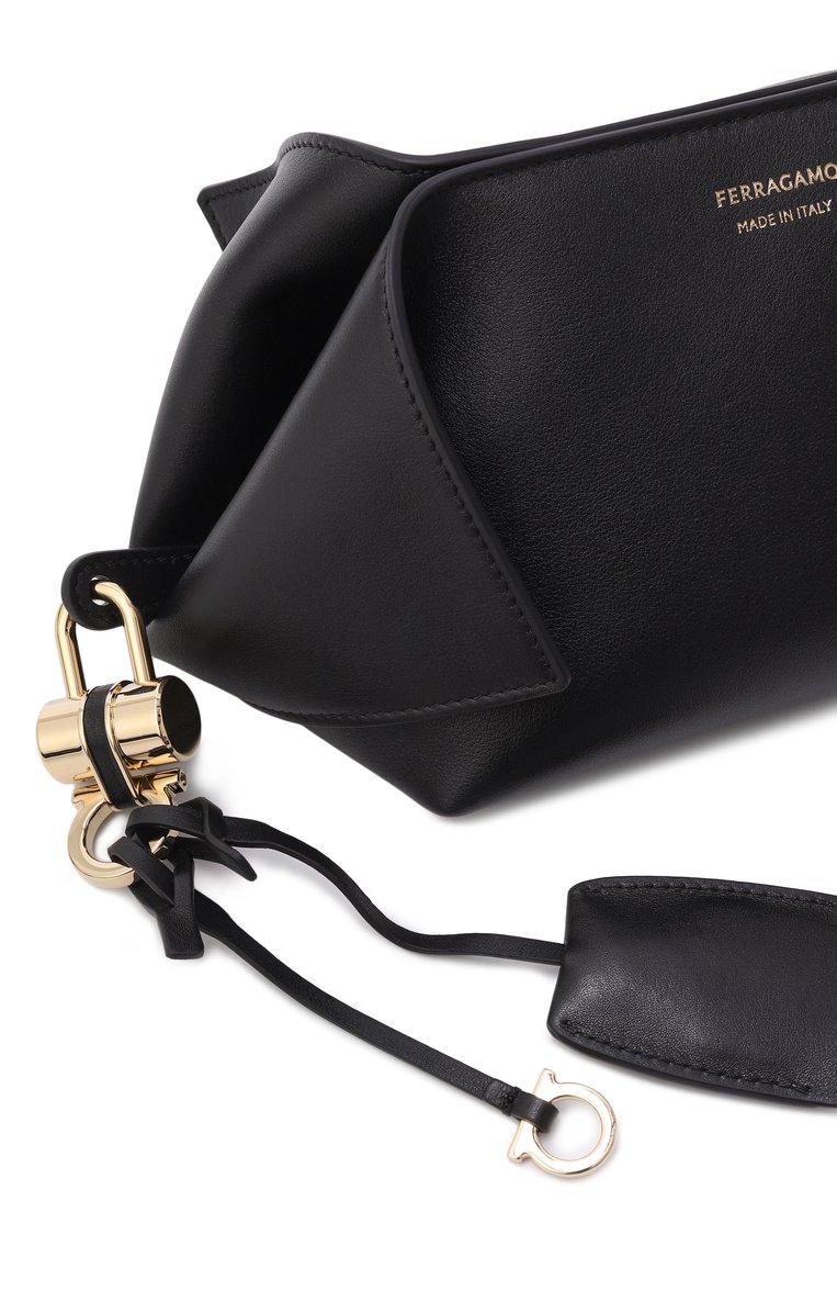https://st-cdn.tsum.com/sig/e561f415e9890445d21d2682b0bfacdd/width/763/i/d8/79/de/fa/12ec2181-1fa8-11f1-b80d-b4969139ea48.jpg