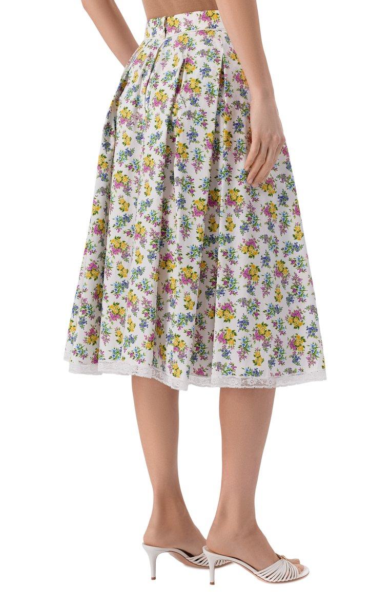 https://st-cdn.tsum.com/sig/e6814da480a3e4e32a91898eb35b037f/width/763/i/00/0d/3d/3d/0c0ce784-ced7-4c80-8971-d67084bd693a.jpg