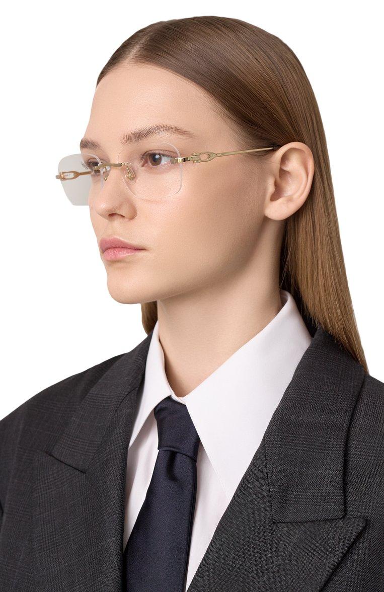 https://st-cdn.tsum.com/sig/e6fd45ab020ac1130a883c429d21e2be/width/763/i/e6/44/e8/89/0301147a-29bf-11f0-b80d-b4969139ea48.jpg