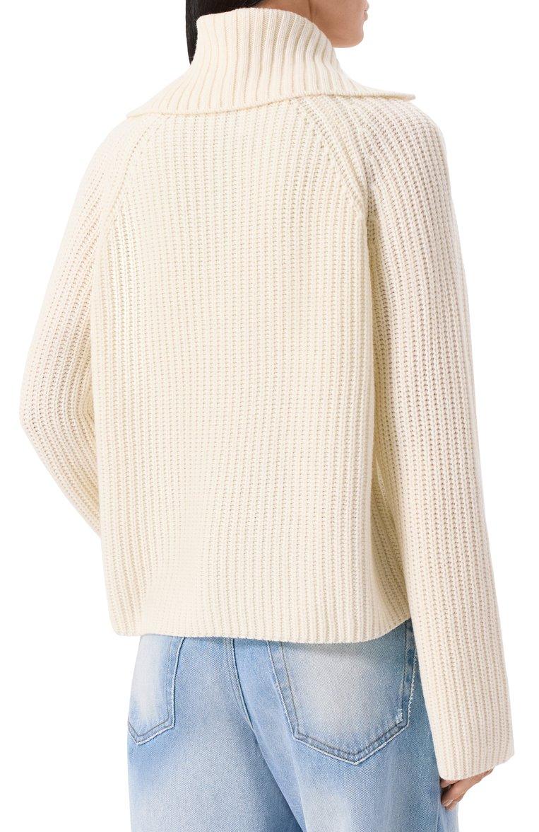 https://st-cdn.tsum.com/sig/e8ee9040ec788121ce816d51af5960e7/width/763/i/00/77/48/af/498cfc37-87fb-11f0-b80d-b4969139ea48.jpg