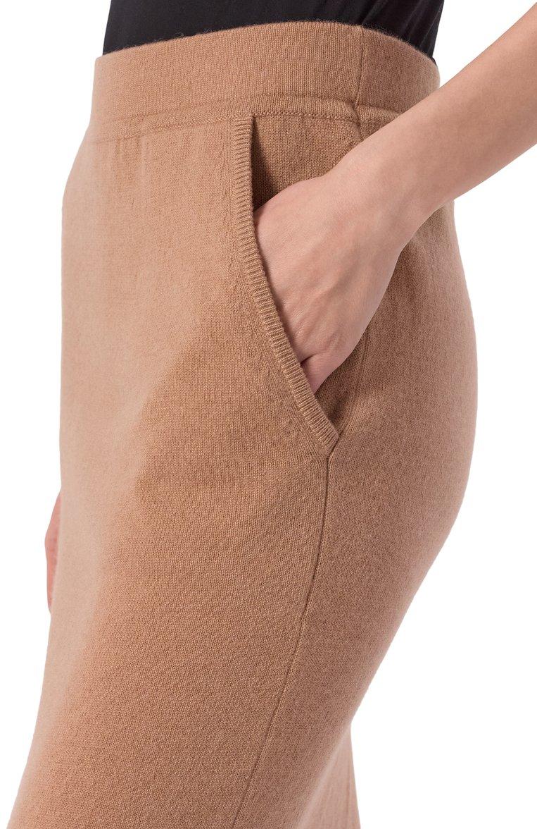 https://st-cdn.tsum.com/sig/eb0afeb6fab4e1b4fa8ec2a4abef29df/width/763/i/2d/ee/23/2c/725577db-a781-11f0-b80d-b4969139ea48.jpg