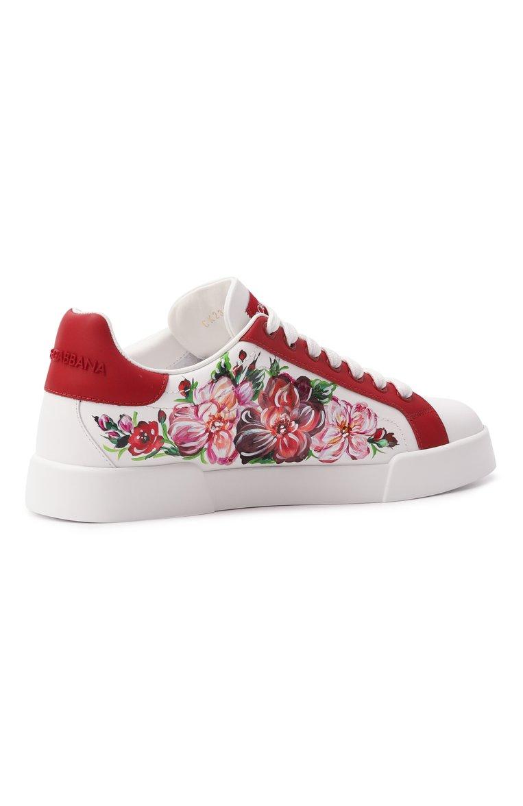https://st-cdn.tsum.com/sig/ebd4221ebb6b7e1648dc46ddccf3d9e3/width/763/i/d4/f9/82/d5/39e1c245-2c1d-11f0-b80d-b4969139ea48.jpg