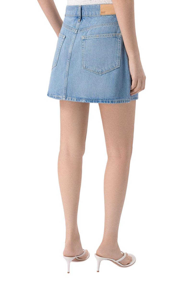 https://st-cdn.tsum.com/sig/ebf437ffb9290bc4c2c7e0e0ff0be57c/width/763/i/9c/09/21/db/ca205d50-5ad6-4cc8-b3b5-89daeca1bce6.jpg