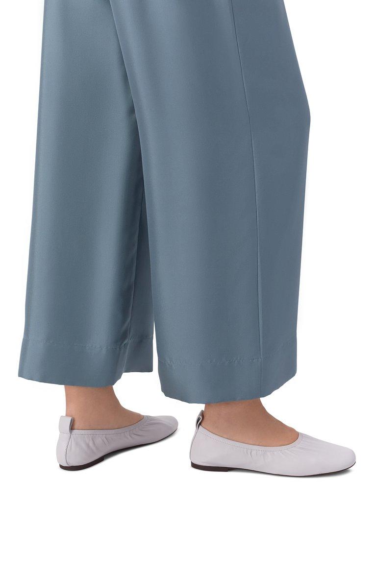 https://st-cdn.tsum.com/sig/ec9c408e30ca2c60a84343c513fdebdd/width/763/i/ce/17/09/1b/48c259ad-f008-416e-abb0-1eb5778646c0.jpg