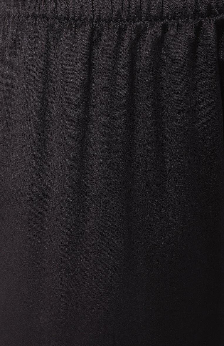 https://st-cdn.tsum.com/sig/eef0c6fdb964d9f6017545bd2d553eab/width/763/i/98/43/be/24/3a53e38d-d1a6-4e41-9c9e-f03f4ba1ca9d.jpg