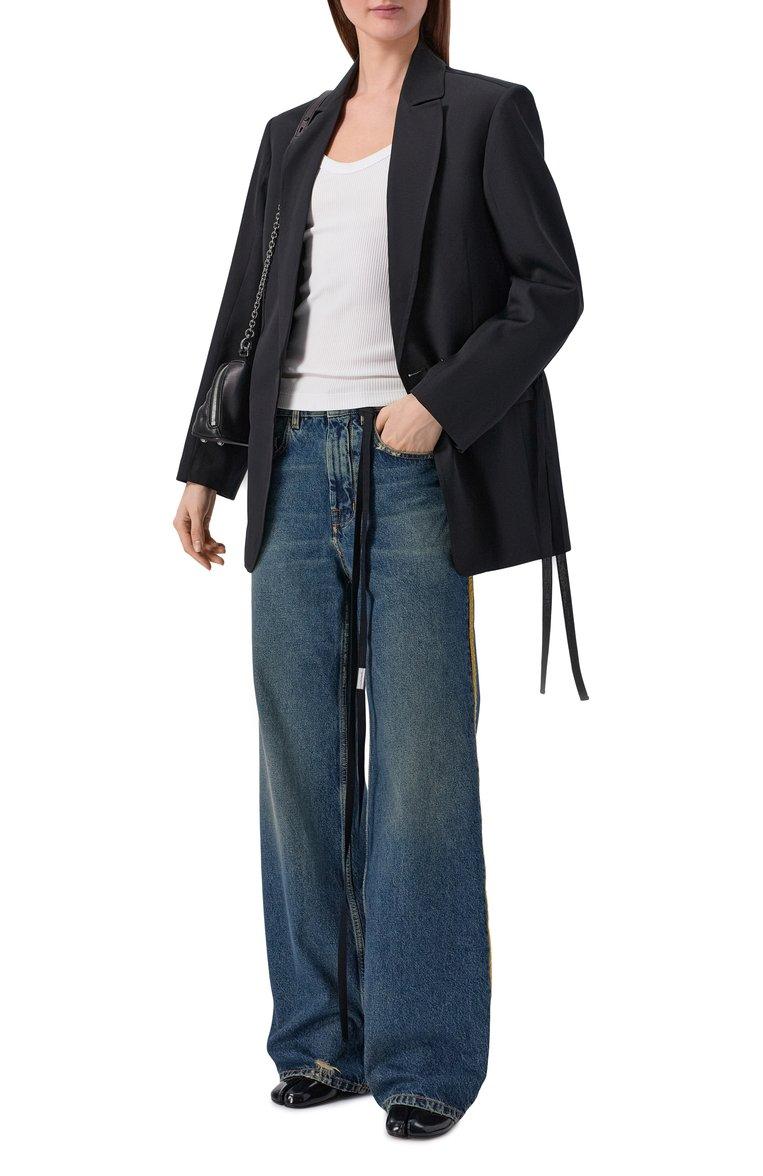 https://st-cdn.tsum.com/sig/f218201867d121c7e855f37f5ca0ea1d/width/763/i/35/06/80/f4/70614a1f-f42e-45da-a433-a6975997a577.jpg
