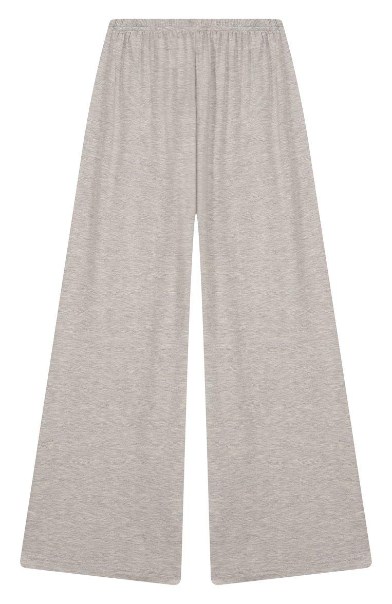 https://st-cdn.tsum.com/sig/f2cbbd9233ebd5b8d0ad75effd4b837a/width/763/i/a9/e6/fa/e3/8a86cf8e-4b7f-11f0-b80d-b4969139ea48.jpg