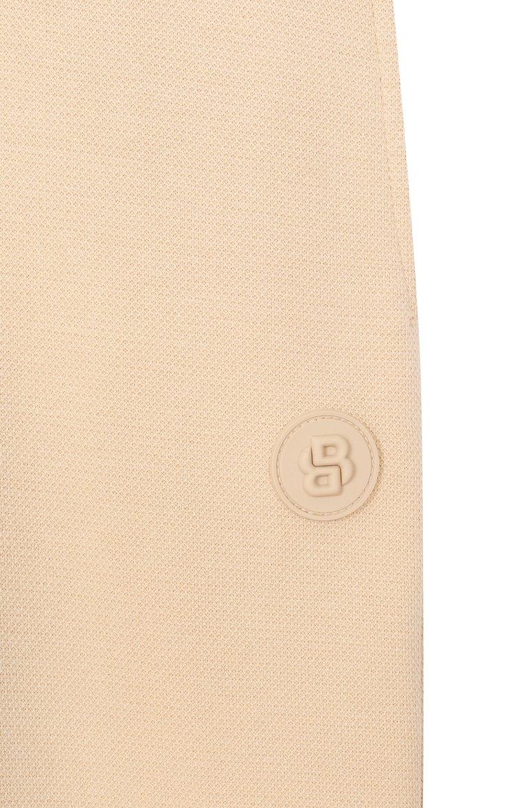 https://st-cdn.tsum.com/sig/f32e2134507df305254d0a2f796433ec/width/763/i/dc/b9/63/be/4fdaedec-09b0-11f1-b80d-b4969139ea48.jpg