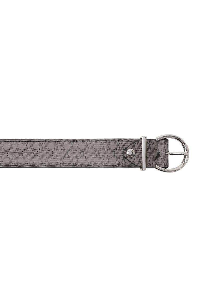 https://st-cdn.tsum.com/sig/f5836698f180c1962e6f54d96a01c2a2/width/763/i/d8/61/c9/00/8db8074b-25cc-11f0-b80d-b4969139ea48.jpg