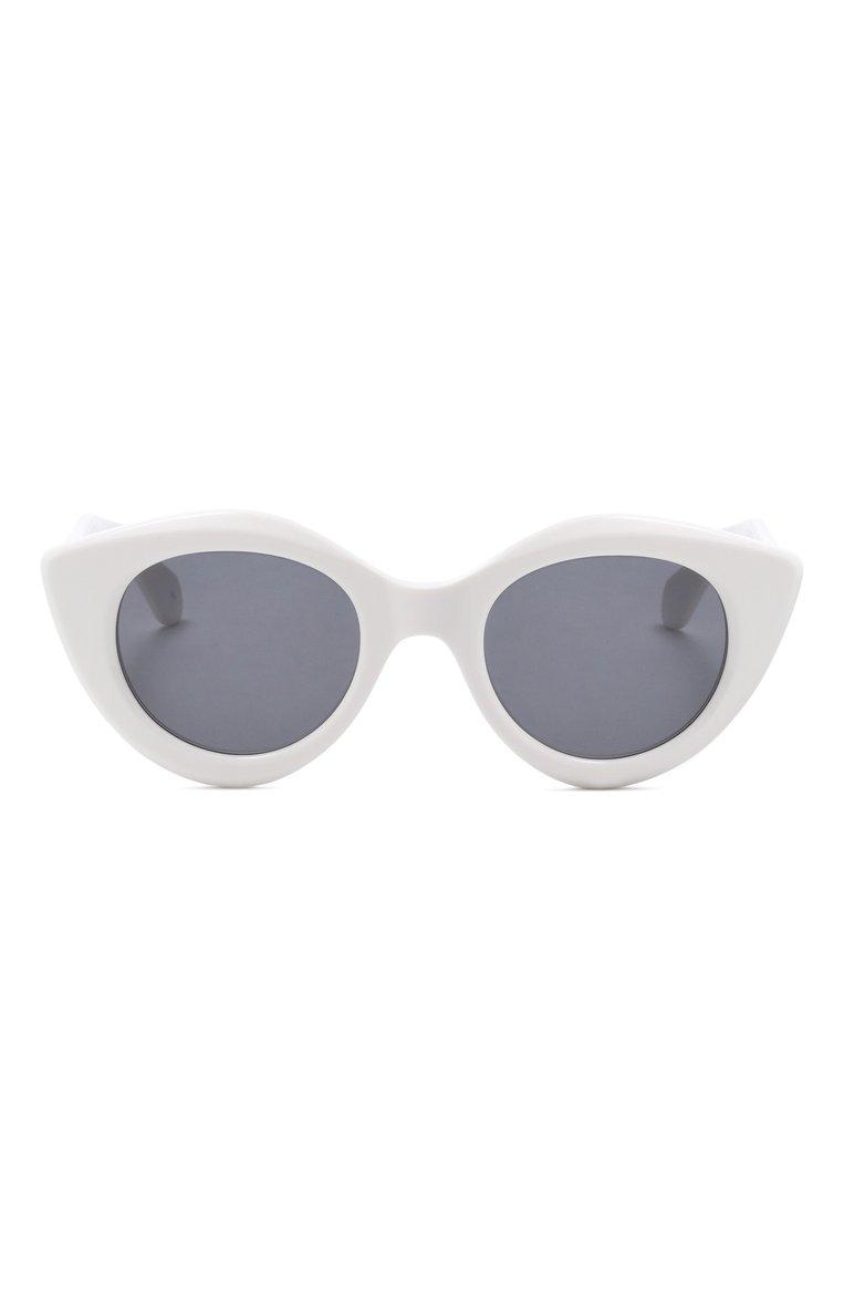 https://st-cdn.tsum.com/sig/f60f3aec5e11599d268e1073c66dd347/width/763/i/3c/24/a3/7c/f0e15486-96ba-4df1-bfdd-0159f88f8d70.jpg
