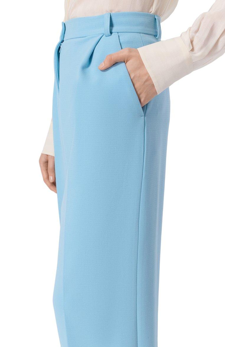 https://st-cdn.tsum.com/sig/fbba3ed25ebad78e9a54001f89e95c6f/width/763/i/b9/0d/58/3a/e08a0670-bbe4-11f0-b80d-b4969139ea48.jpg