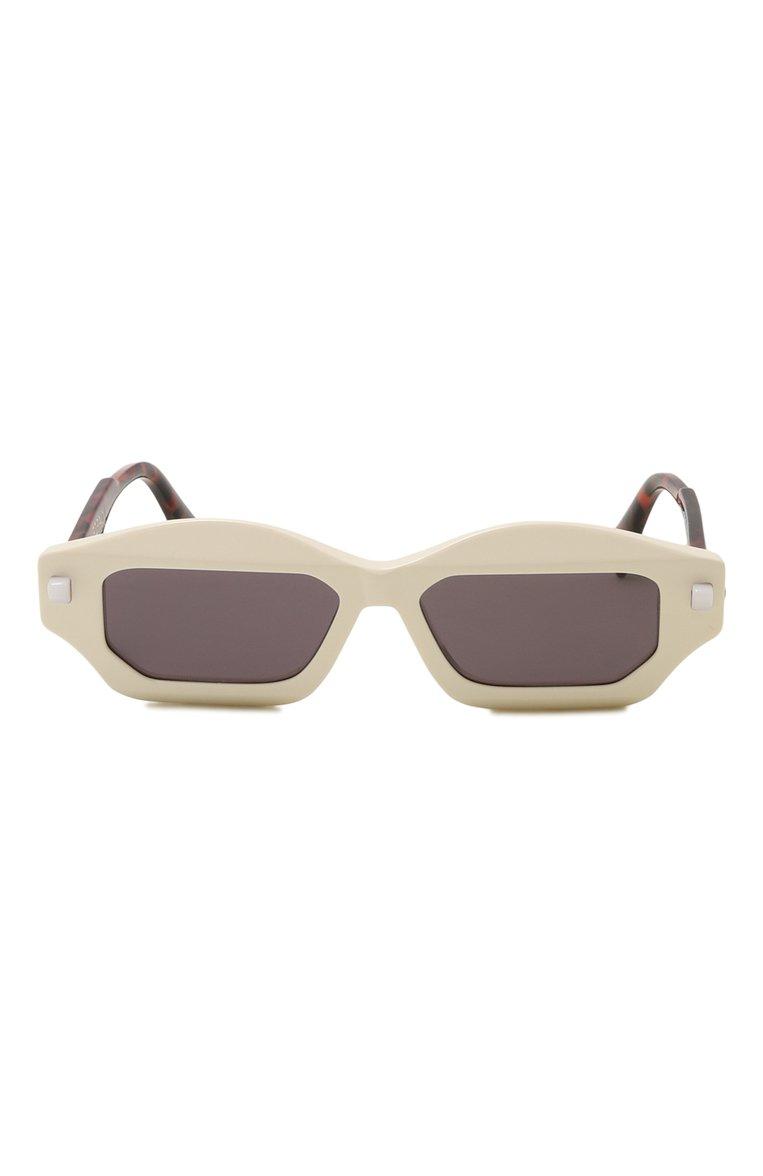 https://st-cdn.tsum.com/sig/feb644b81fb4e422fcb9cce65b043f7f/width/763/i/df/d7/0c/48/7a2f551d-f7cd-45c9-b818-0c463b01bbd8.jpg