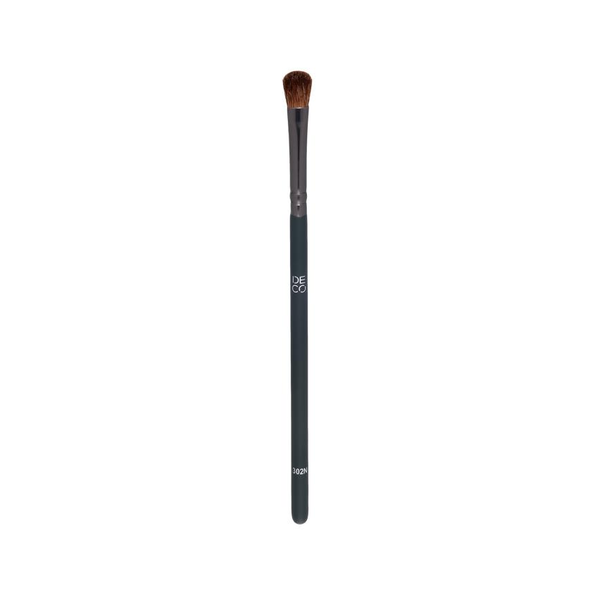 Кисть `DECO.` MAKE UP BRUSH EYES для нанесения теней натуральная удлиненная №302N
